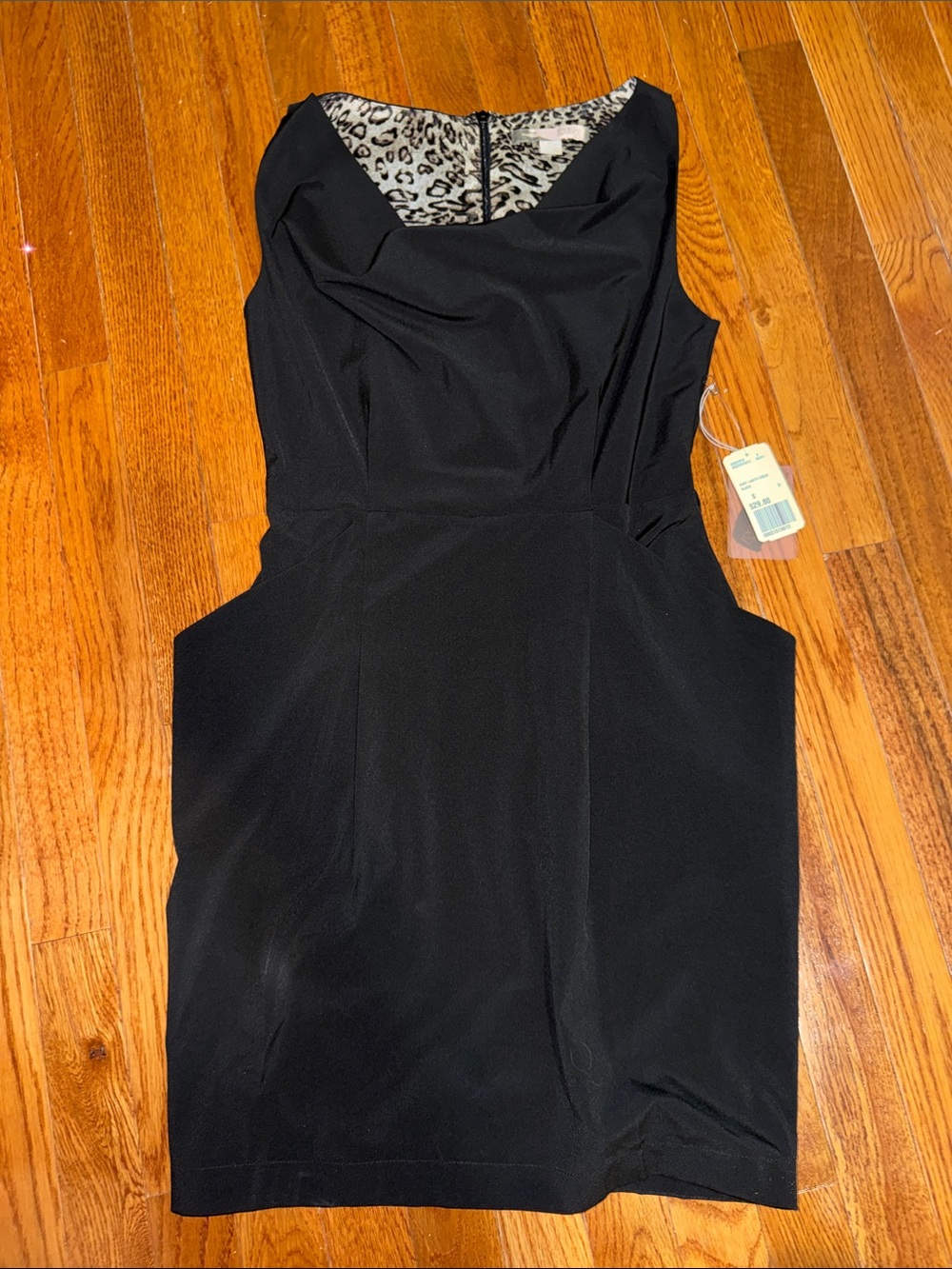 SHEIN Black Sleeveless Mini Dress with Leopard-Print Lining